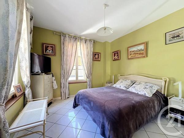 Maison à vendre  5 pièces - 165 m 2   CHARTRES  - 28