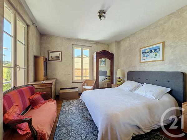 Maison à vendre  5 pièces - 165 m 2   CHARTRES  - 28
