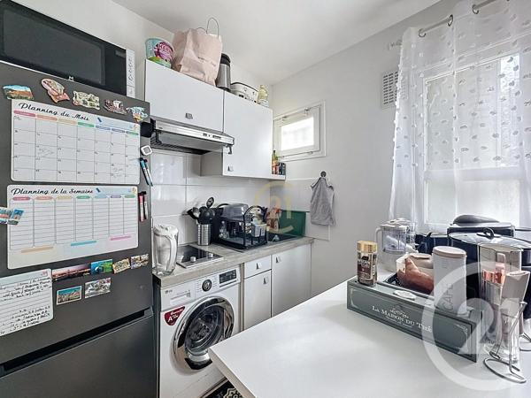 Appartement F2 à vendre  2 pièces - 33 m 2   DRANCY  - 93