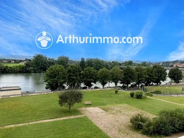 Location Appartement 4 pièces 93 m2 à Trévoux