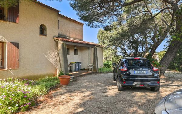 Maison à vendre    7 pièces •  Six-Fours-les-Plages