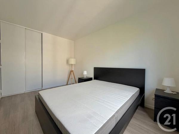 Appartement F3 à vendre  3 pièces - 68,25 m 2   ISSY LES MOULINEAUX  - 92