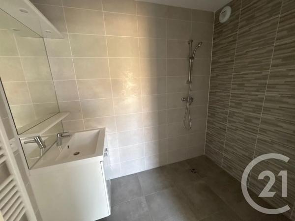 Maison à vendre  5 pièces - 121,59 m 2   MENNECY  - 91