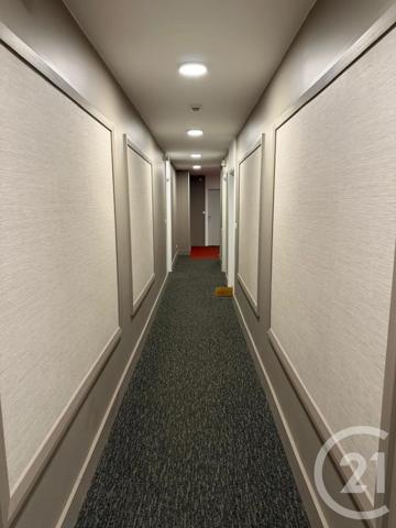 Appartement F3 à vendre  3 pièces - 60,81 m 2   EVRY  - 91