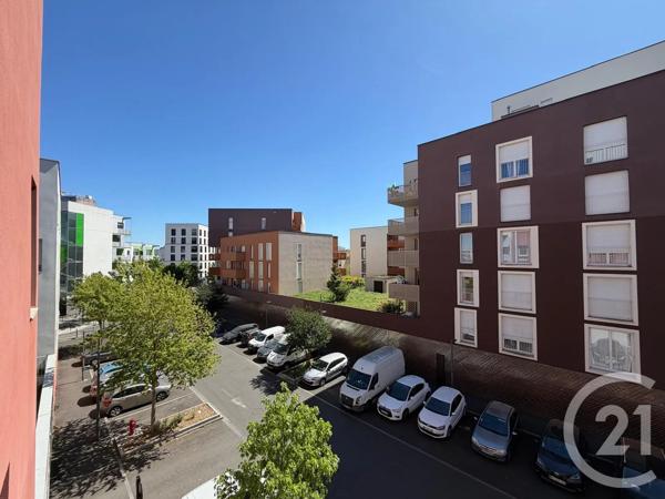 Appartement F3 à vendre  3 pièces - 60,81 m 2   EVRY  - 91