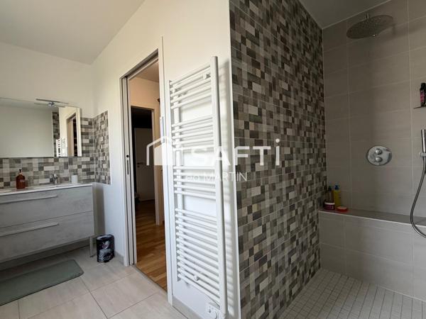 Pavillon récent de 120m2 - 3 chambres - Piscine