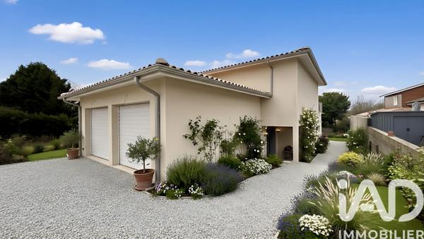 Maison à vendre 6 pièces 202 m² Créon