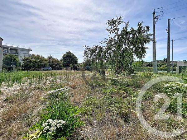 Terrain à vendre  1265 m 2   CANNES ECLUSE  - 77
