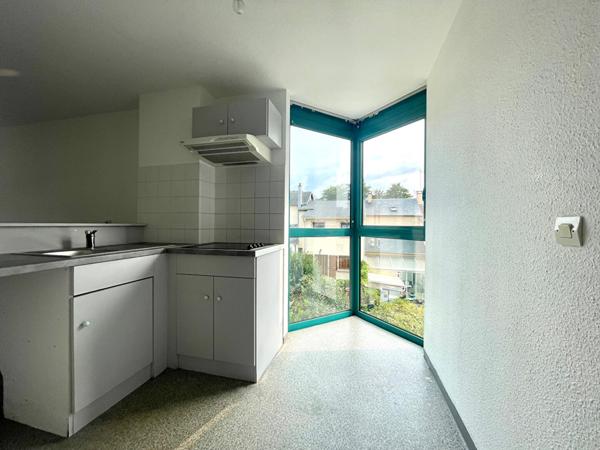 A LOUER T2 DEVILLE LES ROUEN.