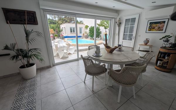 Maison à vendre    5 pièces • 152,74 m2 Six-Fours-les-Plages