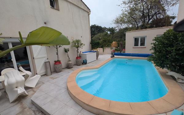 Maison à vendre    5 pièces • 152,74 m2 Six-Fours-les-Plages