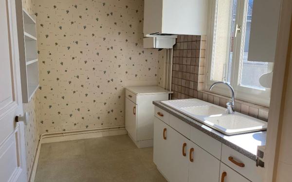 Appartement à louer    2 pièces •  Reims