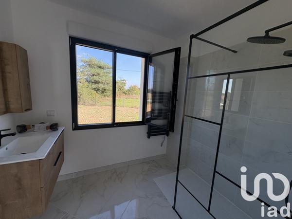 Maison à vendre 6 pièces 65 m² Mesnils-sur-Iton