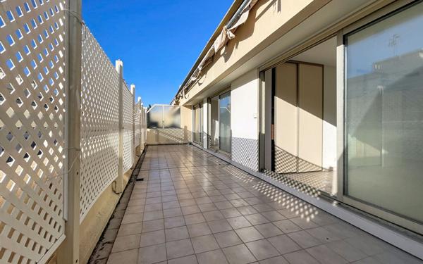 Appartement à vendre    3 pièces • 86,85 m2 Juan-les-Pins - Antibes