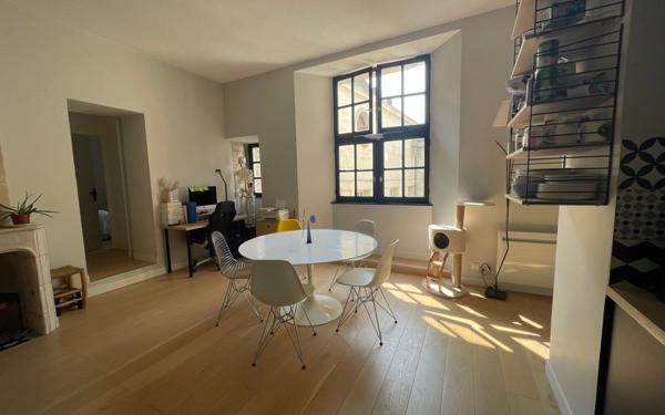 Appartement à louer    3 pièces •  La Rochelle