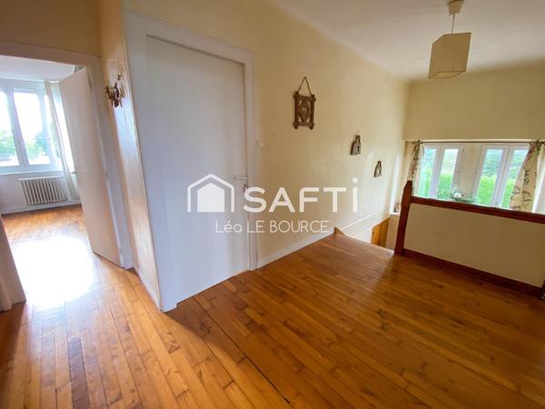 MAISON EN PIERRE DE CARACTÈRE À ERGUÉ-GABÉRIC