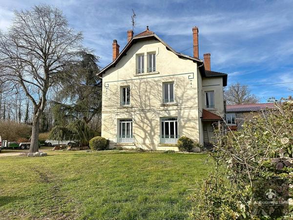 Vente Maison 9 pièces 400 m2 à Mably