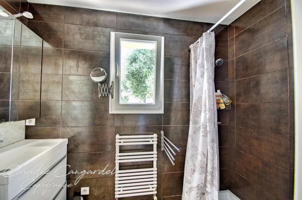 Belle maison de plain-pied à vendre 7 pièces avec piscine à DOMPIERRE SUR MER (17) à 10 min de La Rochelle