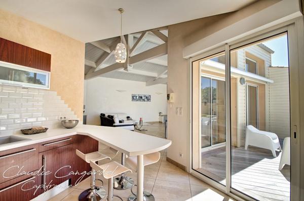 Belle maison de plain-pied à vendre 7 pièces avec piscine à DOMPIERRE SUR MER (17) à 10 min de La Rochelle