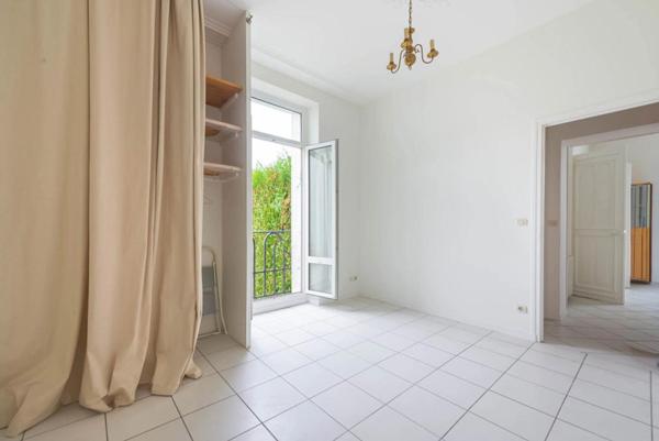 Appartement Saint Remy Les Chevreuse deux pièces 44 m² avec jardin de 150 m²