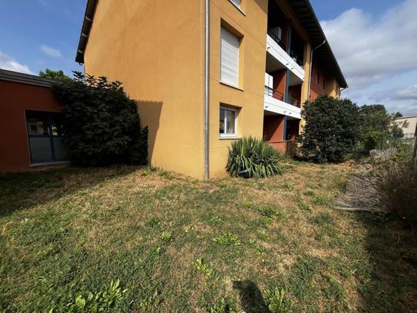 Appartement à louer 650 € CC Grenade 2 p 37 m² DPE D