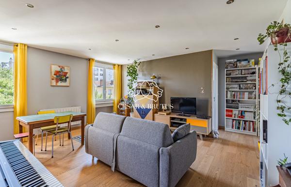 Villeurbanne – Appartement T4 de 84 m² – 3 chambres – Ascenseur – Cave
