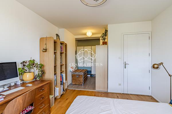 Villeurbanne – Appartement T4 de 84 m² – 3 chambres – Ascenseur – Cave
