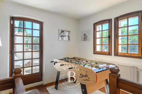 Cuers, Maison  180 m² à vendre