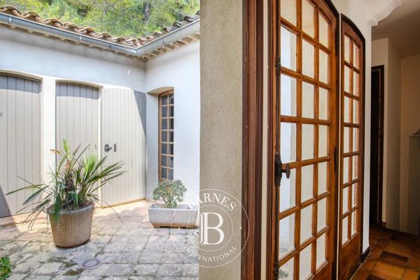 Cuers, Maison  180 m² à vendre