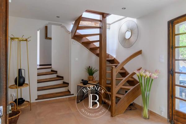 Cuers, Maison  180 m² à vendre