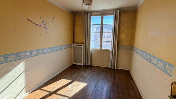 Co-Exclusivité – T4 avec balcon – Gratte Ciel