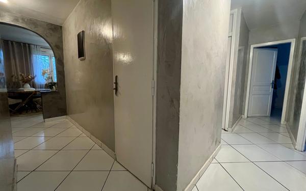 Appartement à vendre    5 pièces • 87,20 m2 Vandoeuvre-lès-Nancy