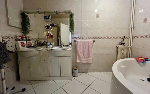 Appartement à vendre    5 pièces • 87,20 m2 Vandoeuvre-lès-Nancy