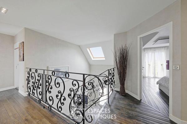 Villa d’architecte et son jardin paysager avec piscine
