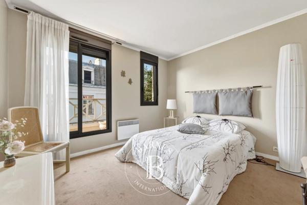 Charenton-le-Pont, Appartement 3 Chambres -  115 m² à vendre