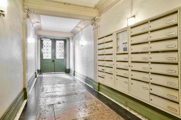 SAINT-GERMAIN DES PRÉS