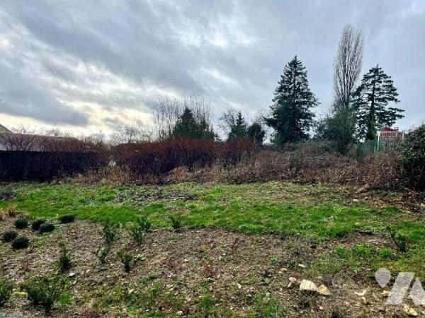 A VENDRE, à Villers Le Tourneur, proche FAISSAULT ET POIX-TERRON (à 5 minutes de la gare de Poi...