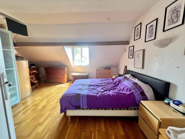 Maison de 148 m² habitable avec 4 chambres et jardin clos de plus de 1600 m²