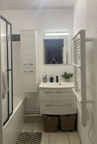 Appartement 62 m2 avec terrasse de 30 m2 et parking