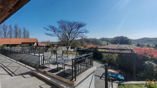 À vendre - Maison individuelle, 5 pièces située à Cagnotte (40300)