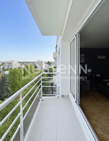 ANTONY CENTRE 4 PIÈCES AVEC BALCON À 6 MIN DU RER B