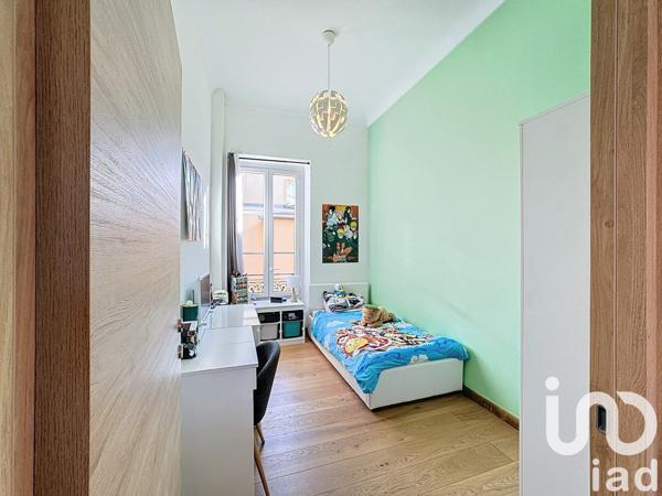 Appartement 4 pièces de 88 m² à Menton (06500)