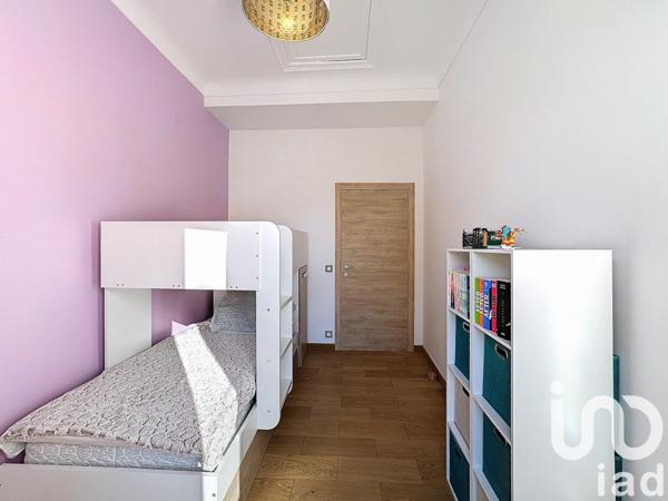 Appartement 4 pièces de 88 m² à Menton (06500)