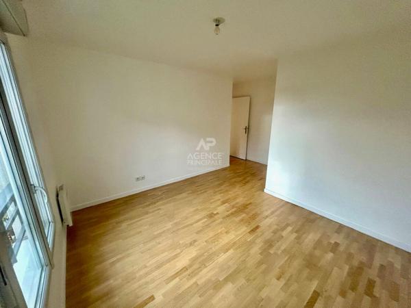 Appartement 4 pièce(s) CARRIERES SOUS POISSY €315 000 ** - Référence 9015