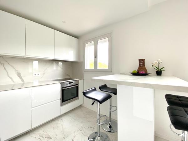 Appartement 3 pièces avec balcon / cave / box en option