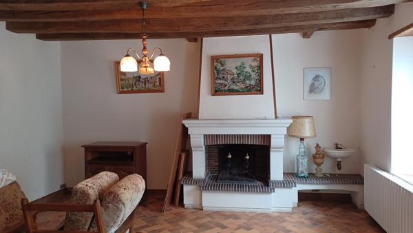 À vendre - Maison ancienne, 5 pièces située à Saint-Georges-sur-Cher (41400)