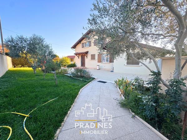 Maison familiale à vendre Mornant – 5 chambres, vue panoramique, grand garage, jardin piscinable, sous-sol 200 m²