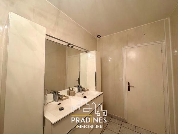 Maison familiale à vendre Mornant – 5 chambres, vue panoramique, grand garage, jardin piscinable, sous-sol 200 m²