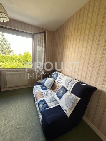 Niort, secteur ste pezenne, pavillon sur sous sol, 5 chambres, garage et jardin