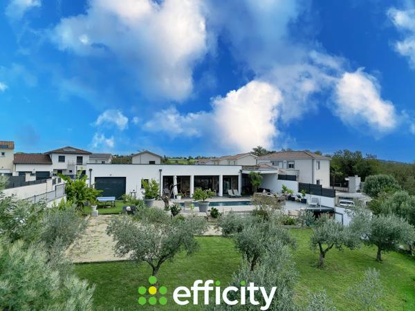 Maison 5 pièces - 124 m² Exclusivité efficity